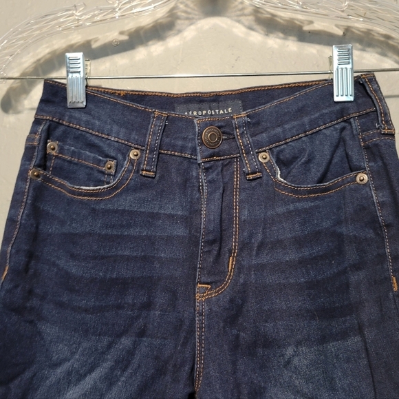 Aeropostal Dark wash High Waisted Jeggings Size 00 Short - Picture 2 of 8